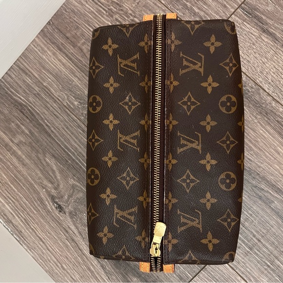 Louis Vuitton Bags Authentic Vintage Louis Vuitton Shaving